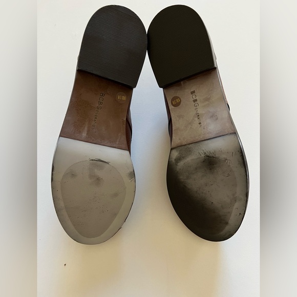 BCBG Shoes (*new with box) - Picture 5 of 7
